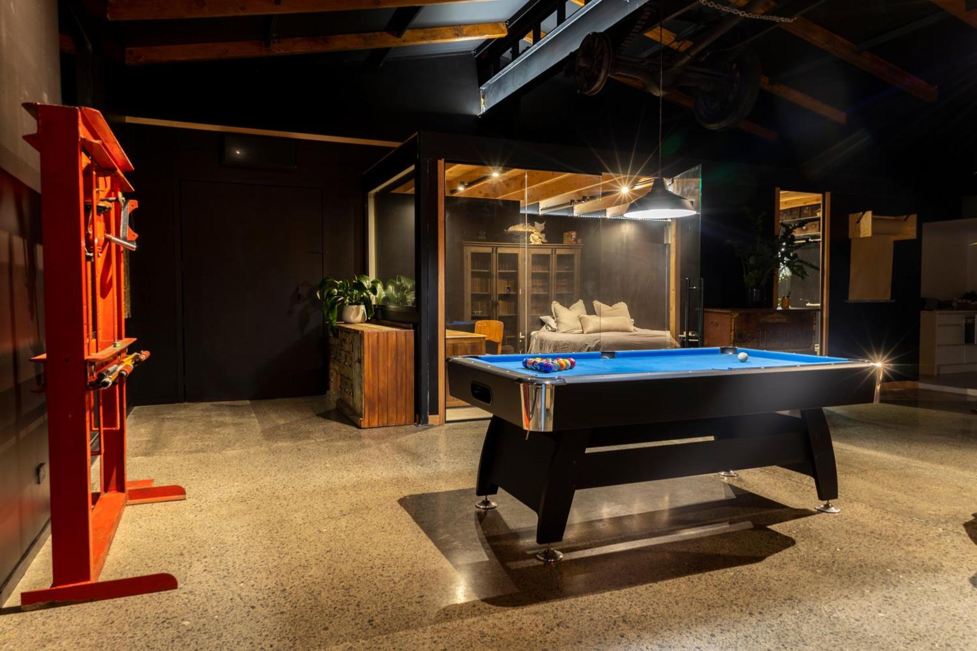 The Black Barn Auckland Luaran gambar